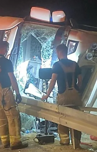 בן 26 נהרג בהתהפכות משאית בנגב, 2 הולכי רגל נפצעו קשה ברחבי הארץ