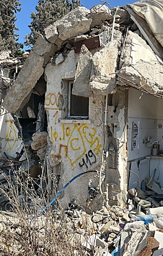 כפר עזה: הבתים שנפגעו בשכונת דור צעיר ב-7.10 יועתקו למיקום אחר