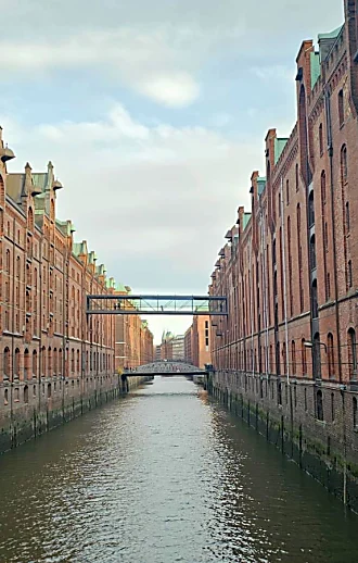 זוהרת ומפתיעה: חופשת חורף קסומה בעיר היפה שלא רבים מכירים