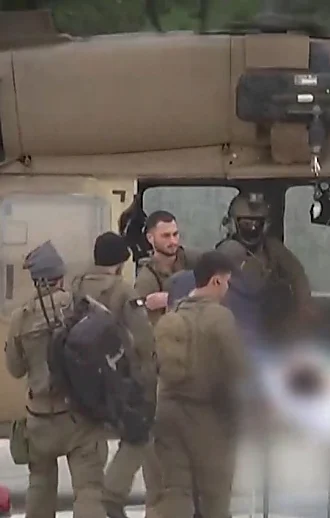 "הבינו שאני על סף מוות": שלושה גיבורי מלחמה, שלושה ניסים