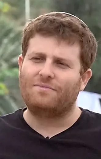 הדלקת נר רביעי עם העולים מברזיל שחוגגים לראשונה חנוכה בישראל