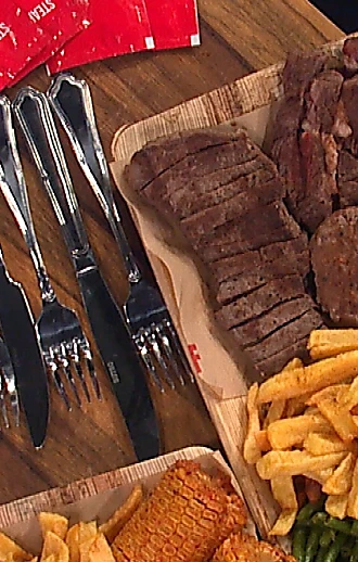 99 שקל לסטייק וצ'יפס במשלוח - ומה נשאר מהטעם?