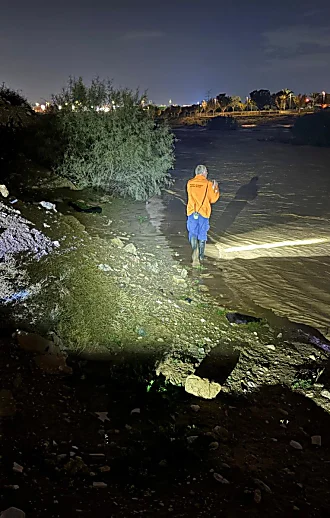 סריקות בנחל מיתר אחר אדם שניסה לחלץ רכב משיטפון - ונסחף