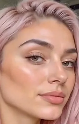 שקר היופי: דוגמניות שנוצרו ב-AI כובשות את המסך והרשתות