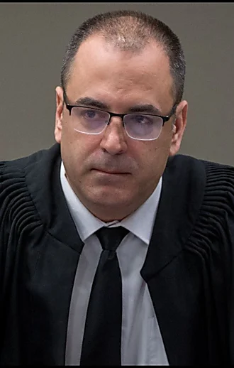 נשיא המחוזי בב"ש, השופט בני שגיא, נהרג בתאונה בכביש 6