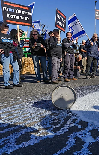 ברקע המחאות: ועדת השרים אישרה את קידום רפורמת החלב
