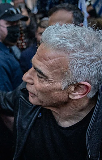 בנט ולפיד הודיעו על איחוד למפלגה משותפת, ששמה "ביחד"