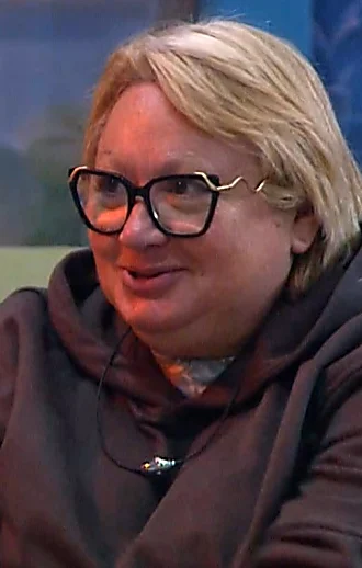 פאינה ברגע חשוף: "גם אני רוצה חבר. שיהיה ג'נטלמן עם כסף"  