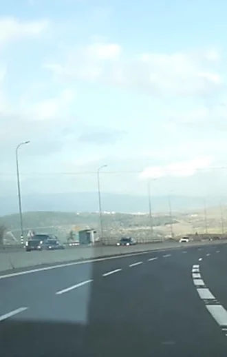 "המציאות הישראלית מקשיחה אותנו": מסע בכביש 65 לצפון המופגז