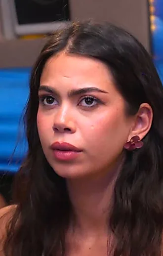 ״אני מרגישה בחלום״: זה מה שקרה באוטובוס המסיבות אחרי ההדחה הדרמטית