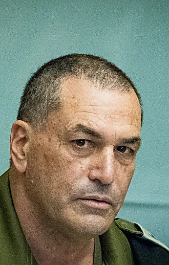 חיל האוויר ערוך לפעול בביירות; הרמטכ"ל: "עדיף להגיע להסכם כעת"