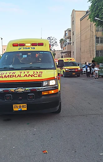 פעוטה בת 3 נפגעה מרכב בקריית אתא, מצבה אנוש