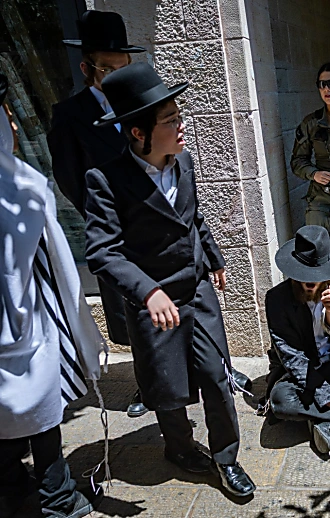 שבת שנייה ברציפות: עימותים בין חרדים לחילונים בבית קפה בי-ם