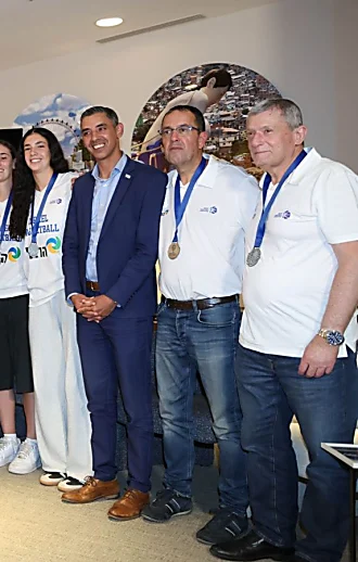 אחרי הזכייה במדליית הכסף: נבחרת העתודה נחתה בישראל