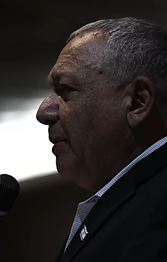 למרות האיומים, איזנקוט לא מאובטח: "יו"ר הוועדה מעכב בכוונה"