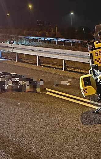 הקטל בדרכים: רוכב אופנוע בן 48 נהרג בתאונה בכביש 7 ליד גדרה