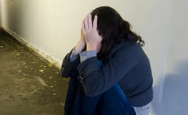 אונס, שוק, הטרדה מינית, אלימות. אילוסטרציה