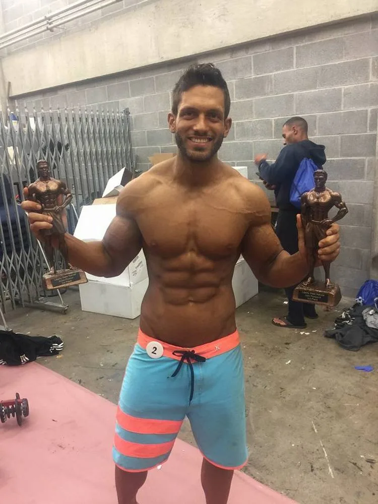 יוצא עם מיזם חדש. אור דן