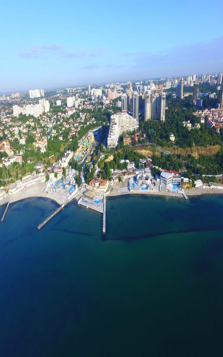 ליהיא גרינר רוכשת דירה