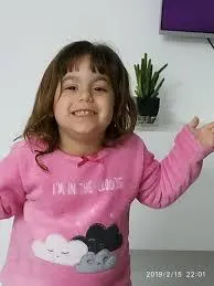 משי באביס, שנחנקה למוות מנקניקיה