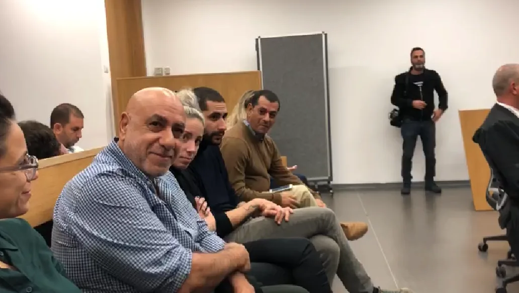 ניצב בדימוס ניסו שחם בהקראת גזר הדין