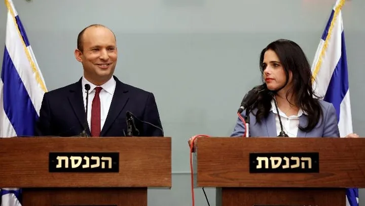 שקד ובנט