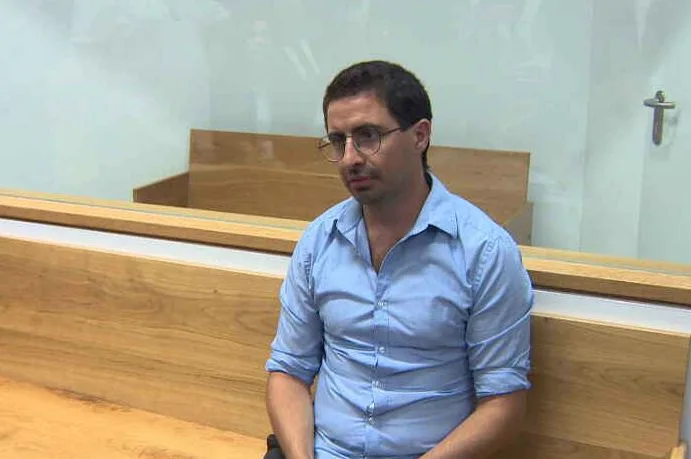 אלון קסטיאל בבית המשפט