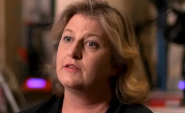 ג'סה ג'ונס, לימדה את עצמה לתקן מכשירי אייפון מקולקלים