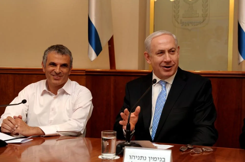 כחלון ונתניהו. מתכוננים לפתיחת המו"מ
