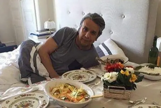 התמונה שסיבכה את נשיא אקוודור לנין מורנו