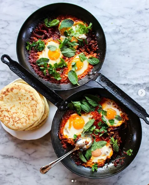 מנה במסעדת ''בבל''