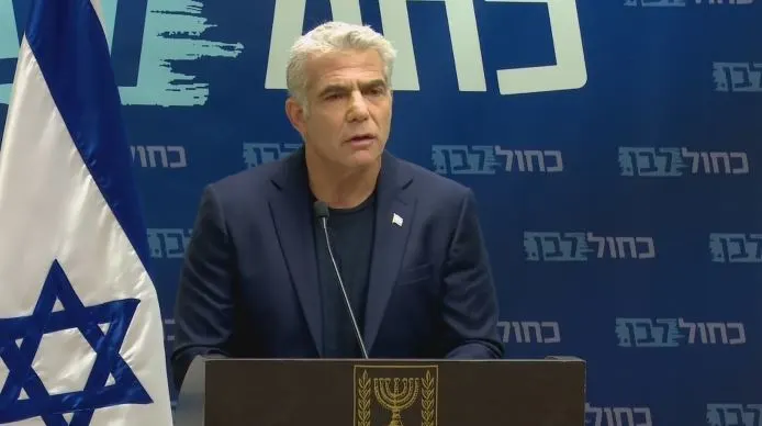 יאיר לפיד בישיבת סיעה