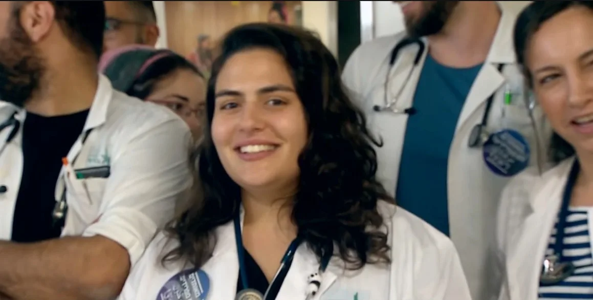 מחאת צוותים רפואים נגד הפרדה במחלקות יולדות