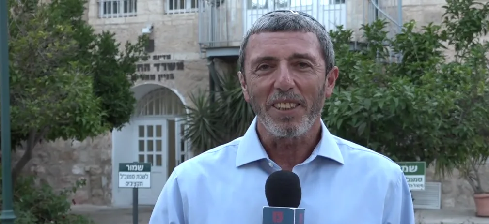 הרב רפי פרץ, שר החינוך החדש
