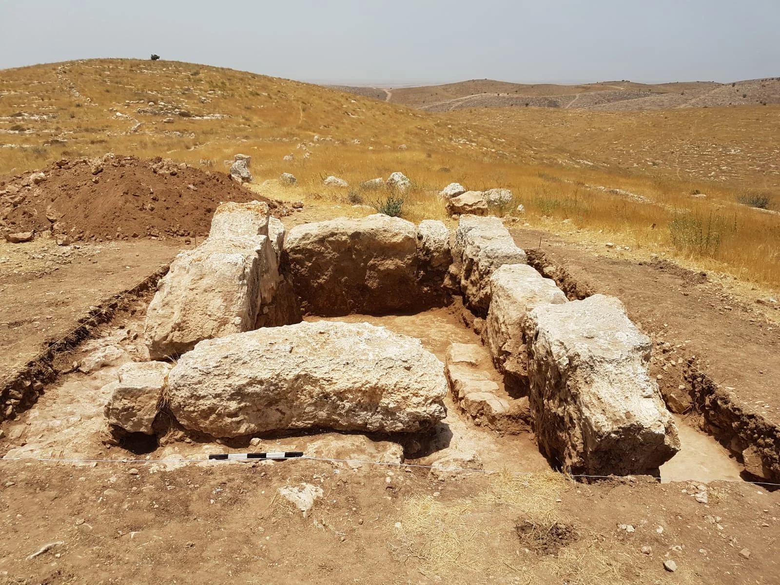 מגדל תצפית מימי חזקיהו המלך שנחשף בחפירות ארכיאולוגיות של חיילי בסיס הצנחנים בדרום הארץ