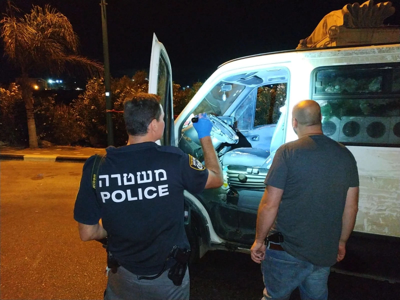 חוקרי המשטרה בזירה שבו נורה תושב טורעאן