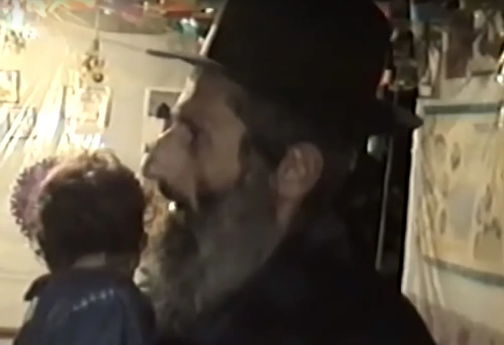סבו של דביר שורק, הרב בנימין הרלינג