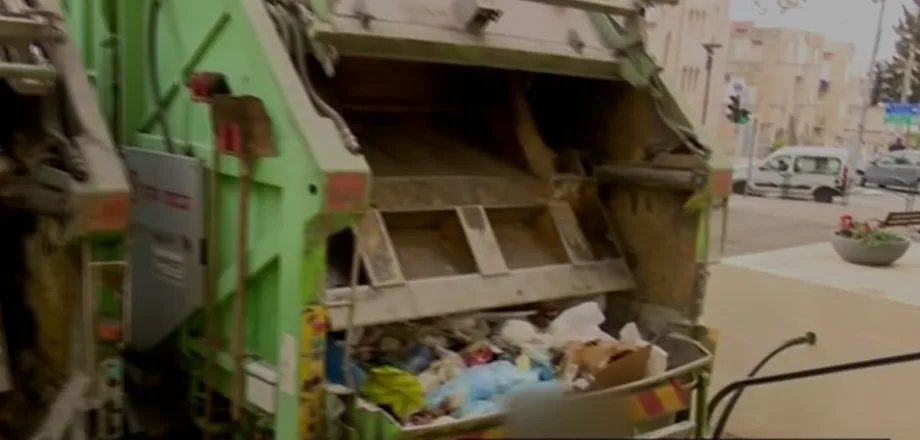 פינוי זבל, אילוסטרציה