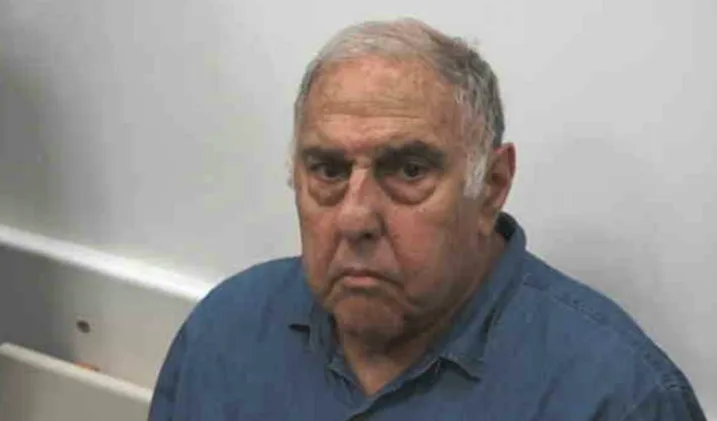 ויקטור קטן בבית המשפט