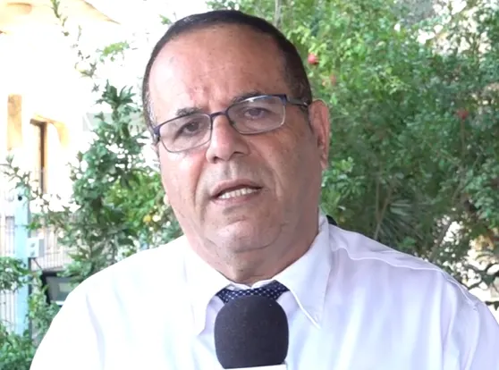איוב קרא