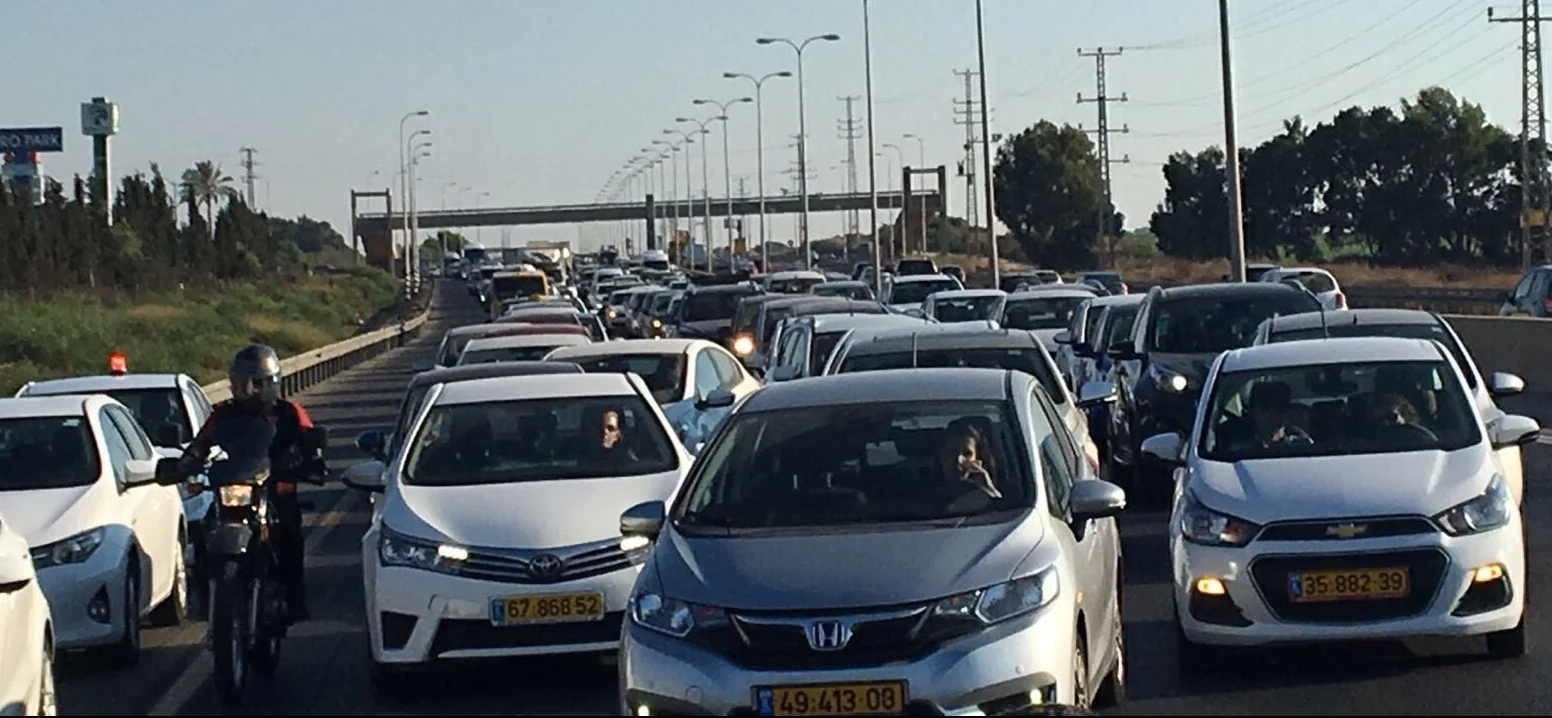 פקקים בכביש 2 - ארכיון