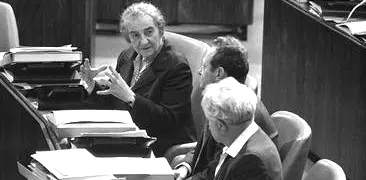 ישראל גלילי, יגאל אלון, גולדה מאיר בכנסת - 1974