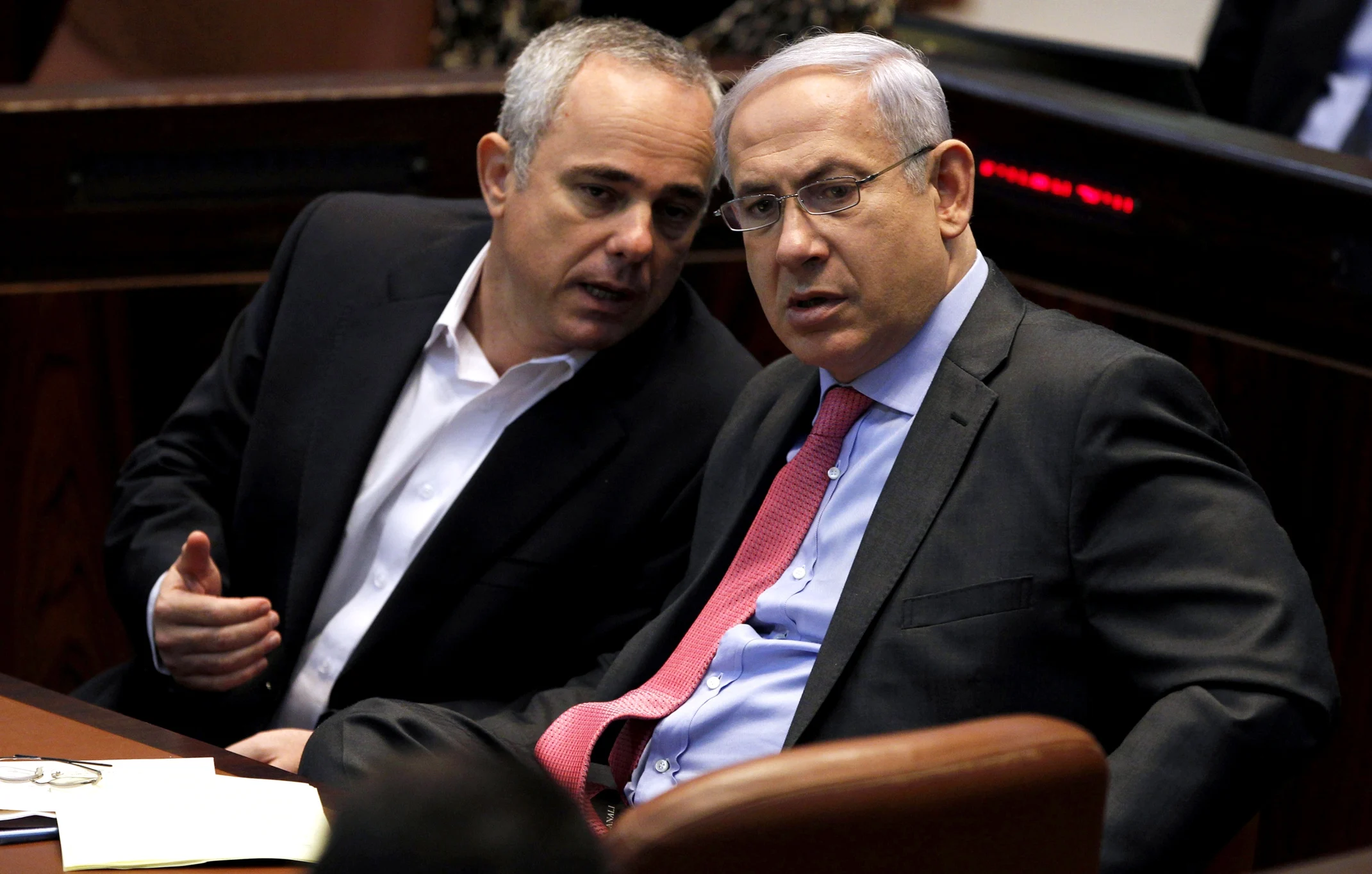 בנימין נתניהו ויובל שטייניץ במליאת הכנסת