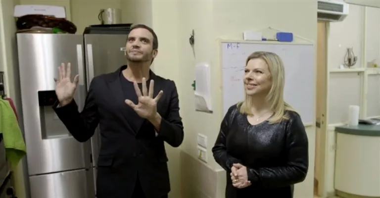 שרה נתניהו ומושיק גלאמין בסרטון המפורסם על מעון ראש הממשלה