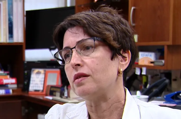 ד''ר סיגל פישמן, מנהלת השירות לטיפול אנדוסקופי בהשמנה