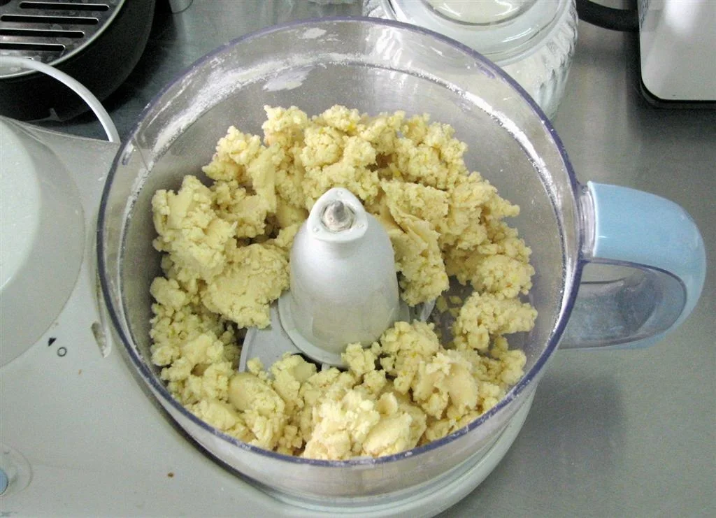 הכנת בצק פריך