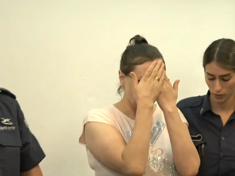 המטפלת החשודה בהתעללות קשישה במרכז סיעודי בת''א