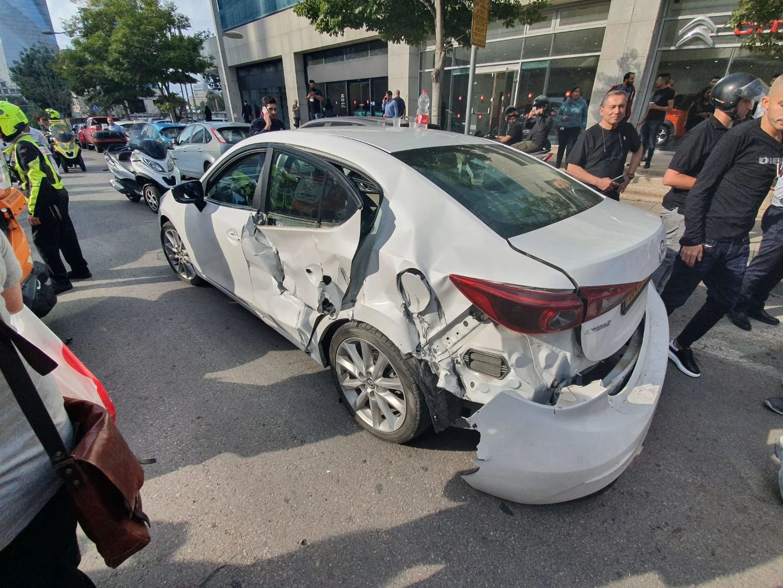 קריסת מנוף ברחוב הסוללים, תל אביב