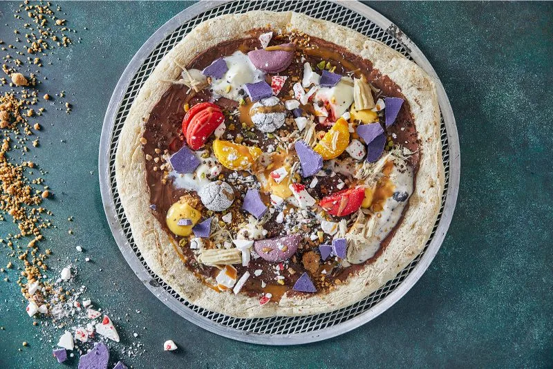 פיצה מתוקה במיוחד. פיצה פיל