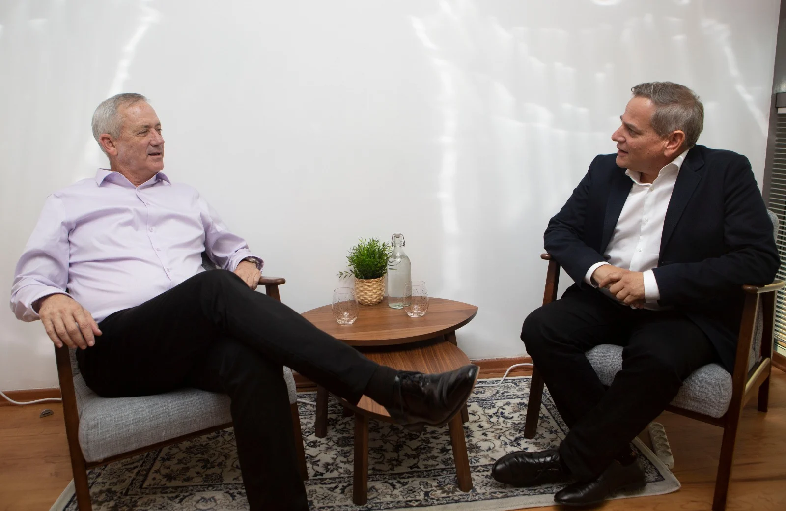 יו''ר כחול לבן בני גנץ נפגש עם יו''ר המחנה הדמוקרטי ניצן הורוביץ